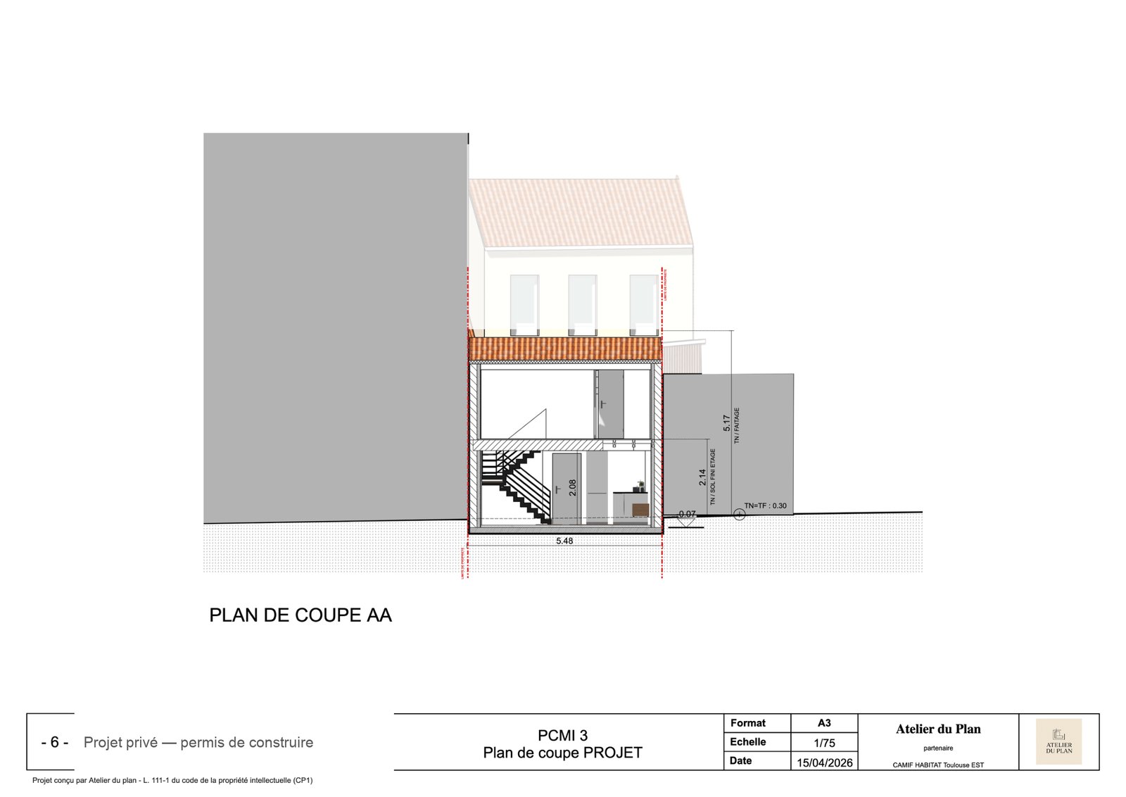 Garage transformé en habitation — Coupe transversale